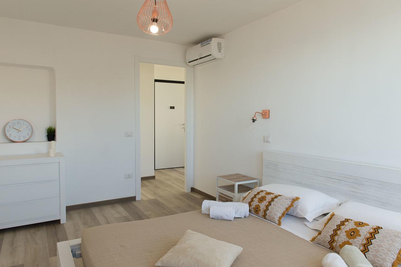Ostia Holiday Mykonos Ngoại thất bức ảnh